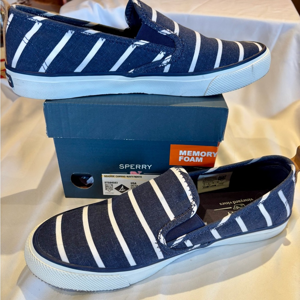 Sperry Seaside Canvas Navy Stripe Sneaker Size 8